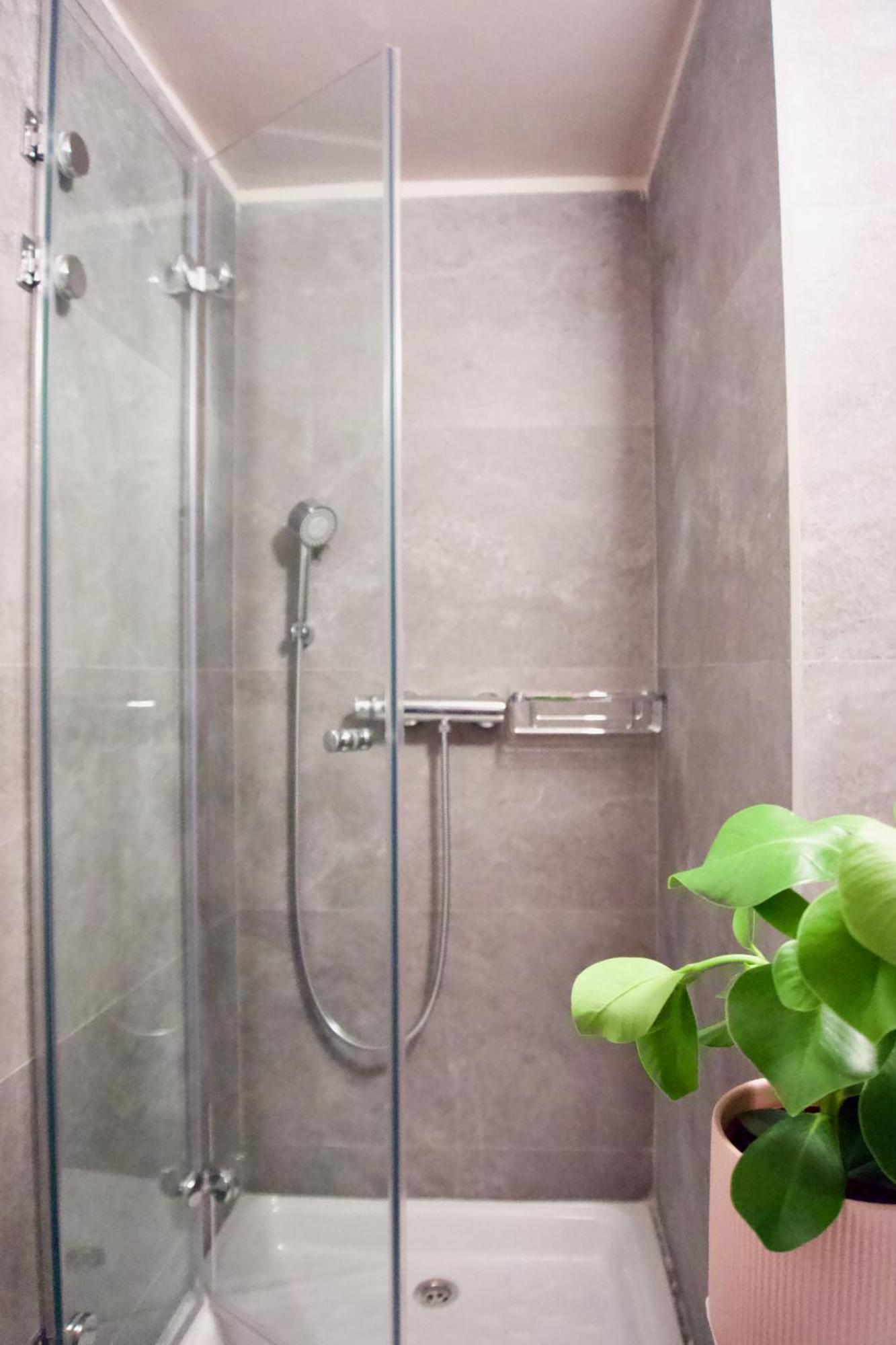 Syntagma Square: Amazing Cozy Studio - Whale Атина Екстериор снимка